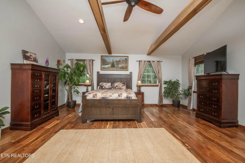 1932 Duncan Rd Knoxville, TN 37919