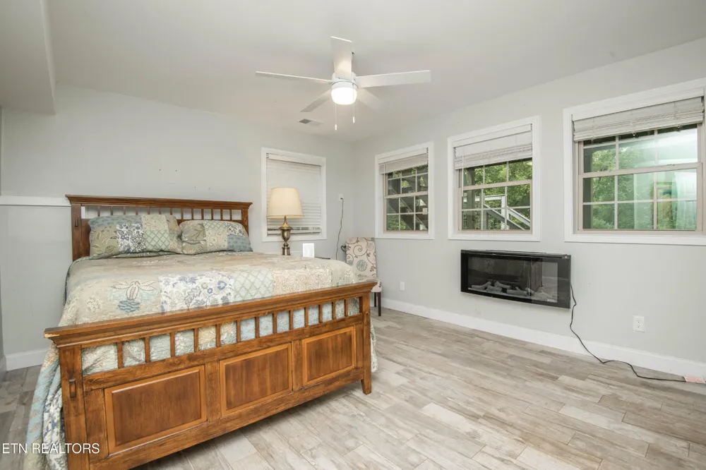 1932 Duncan Rd Knoxville, TN 37919