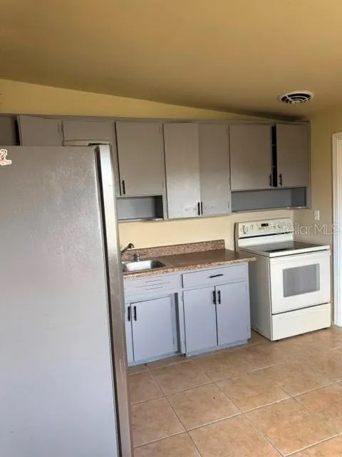 1730 HUNTINGTON STREET Lakeland, FL 33801