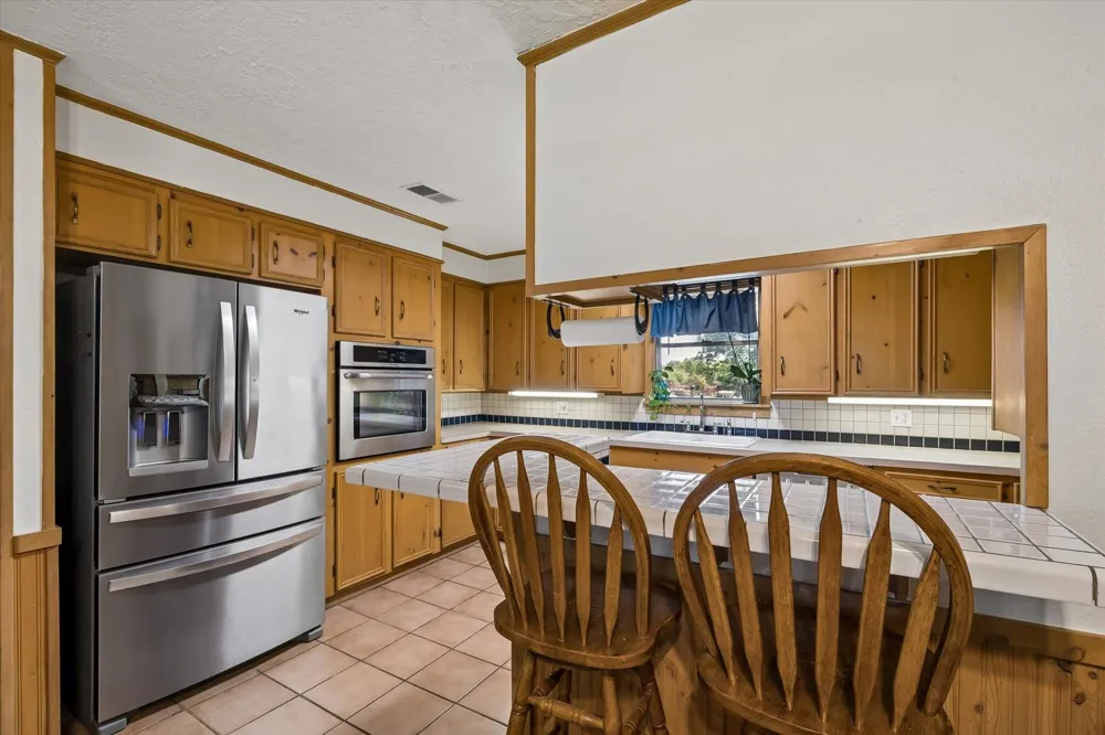 4450 Greenbriar Road Madisonville, TX 77864