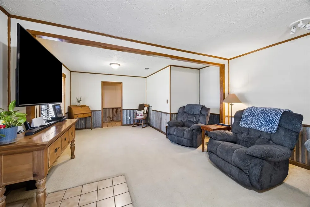4450 Greenbriar Road Madisonville, TX 77864