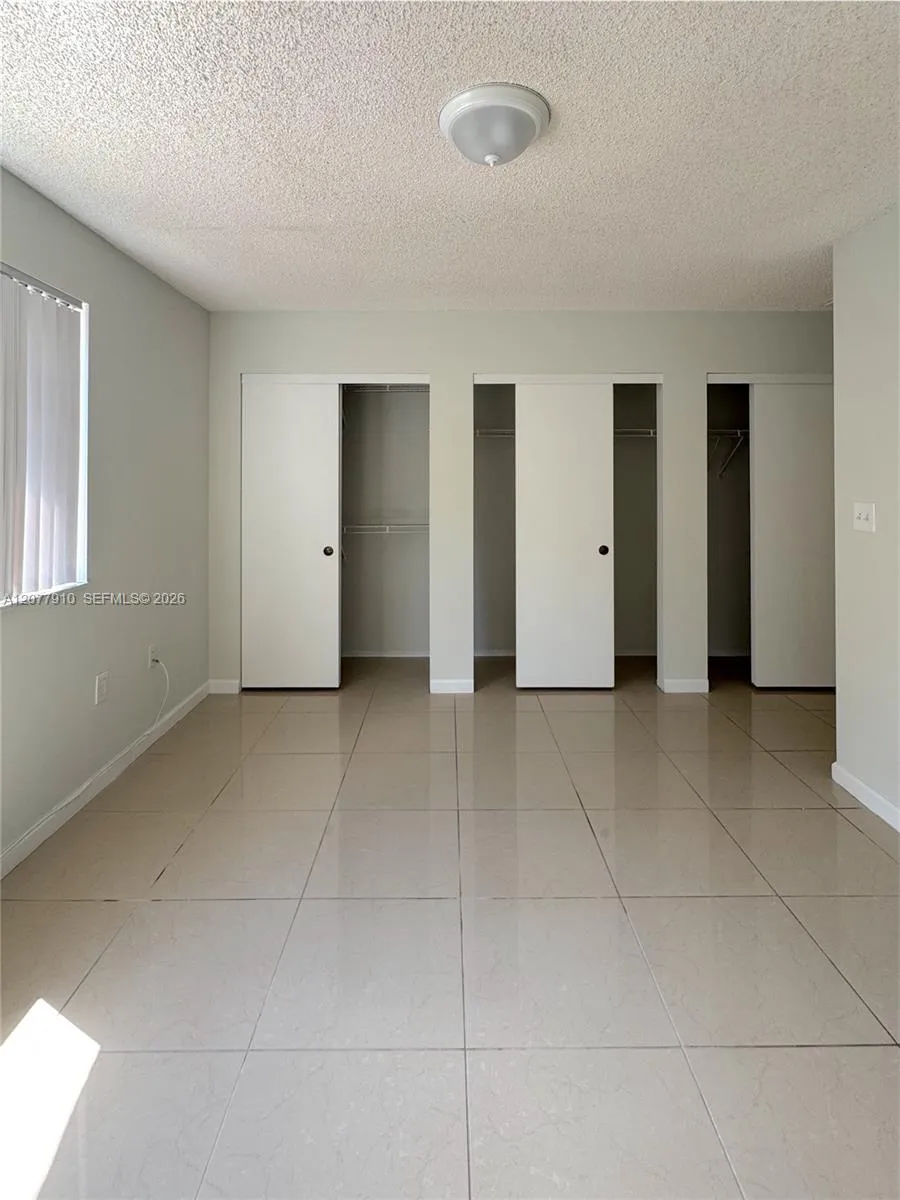 3280 Coral Lake Ln #3280 Coral Springs, FL 33065