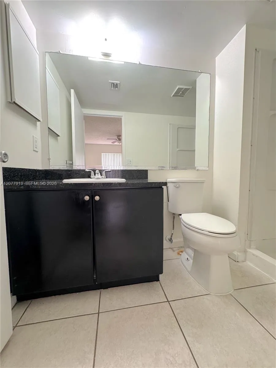 3252 Coral Lake Ln #3252 Coral Springs, FL 33065