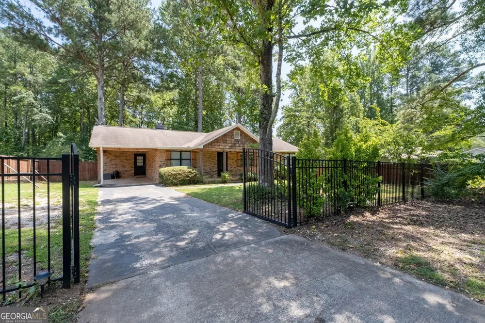 1382 Cave Springs RD Douglasville, GA 30134