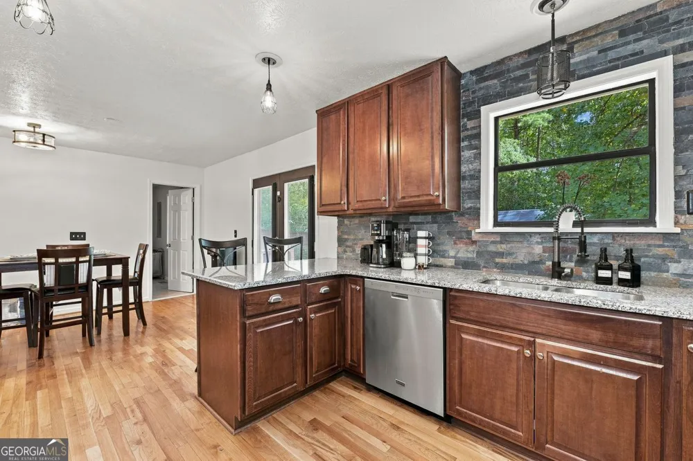 1382 Cave Springs RD Douglasville, GA 30134