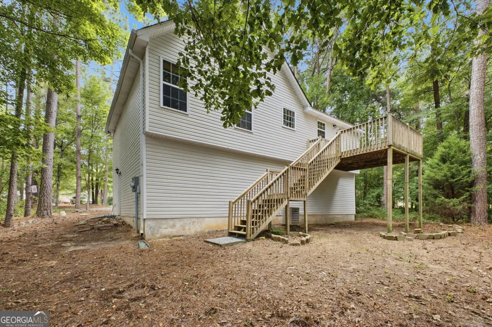 50 Oak Grove LN NW Adairsville, GA 30103