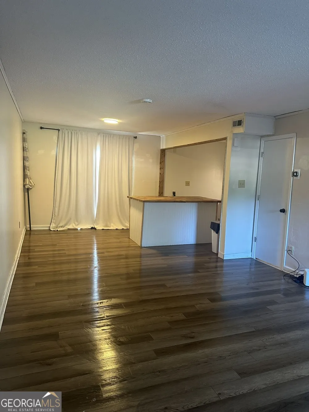 4701 Flat Shoals RD Union City, GA 30291