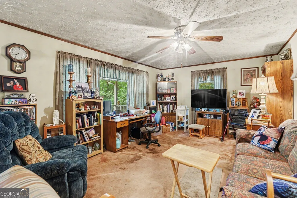 161 Hodge RD Carrollton, GA 30116