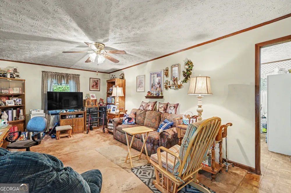 161 Hodge RD Carrollton, GA 30116
