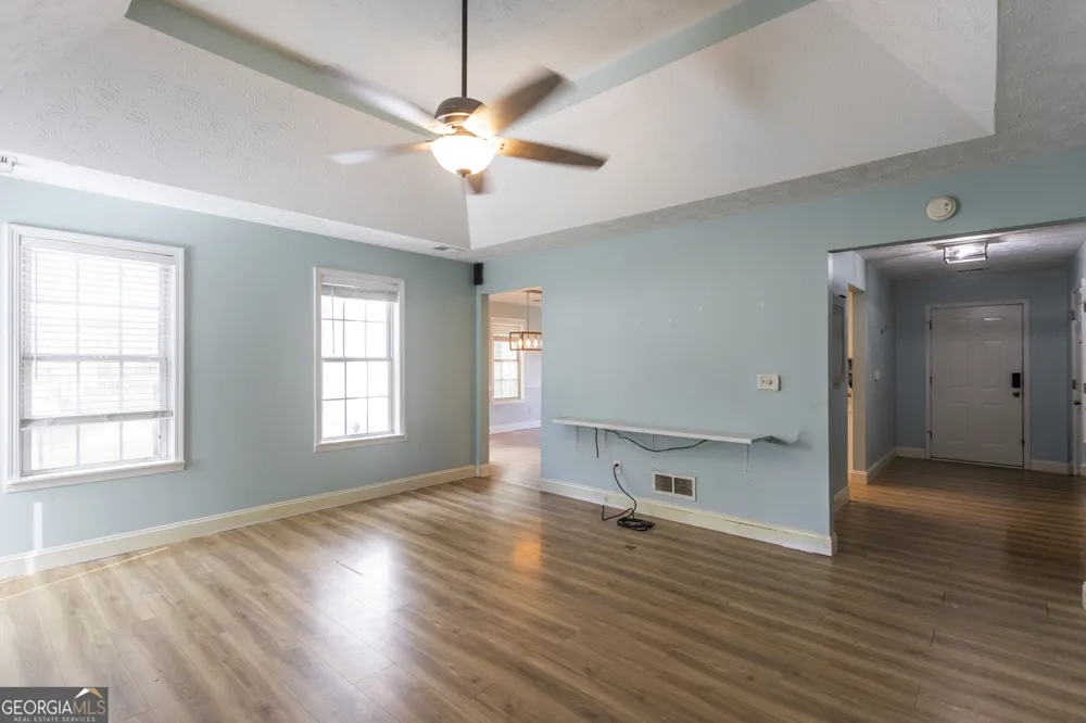 516 Cambridge WAY Loganville, GA 30052