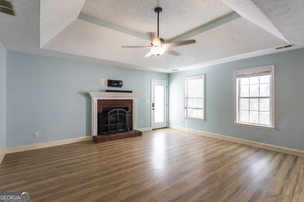 516 Cambridge WAY Loganville, GA 30052