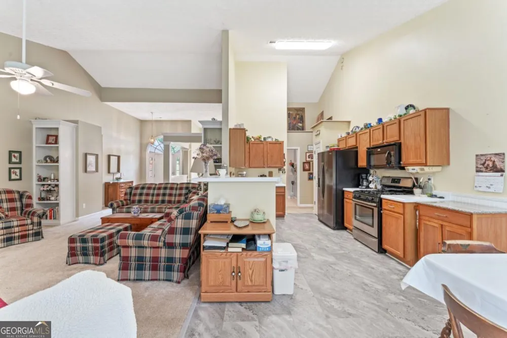 128 Fallow LN Acworth, GA 30101