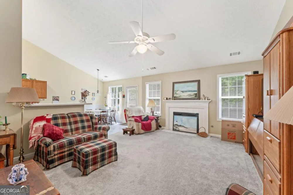 128 Fallow LN Acworth, GA 30101