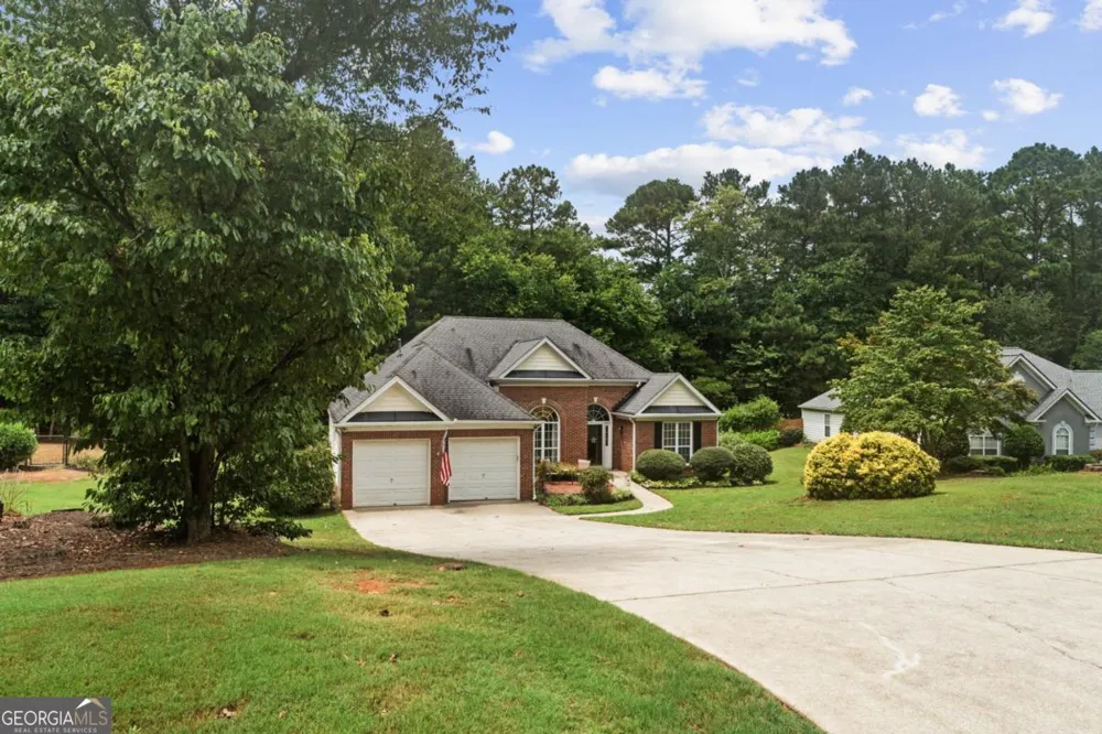 128 Fallow LN Acworth, GA 30101
