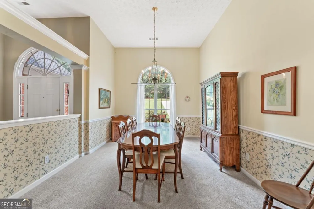 128 Fallow LN Acworth, GA 30101