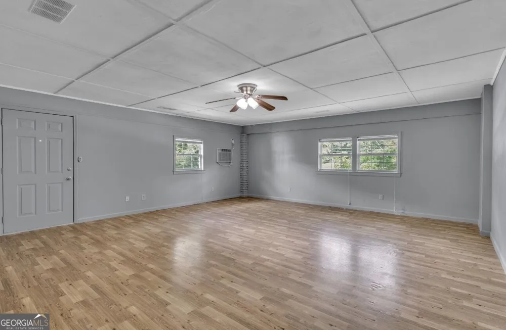 1937 Brannon DR Austell, GA 30106