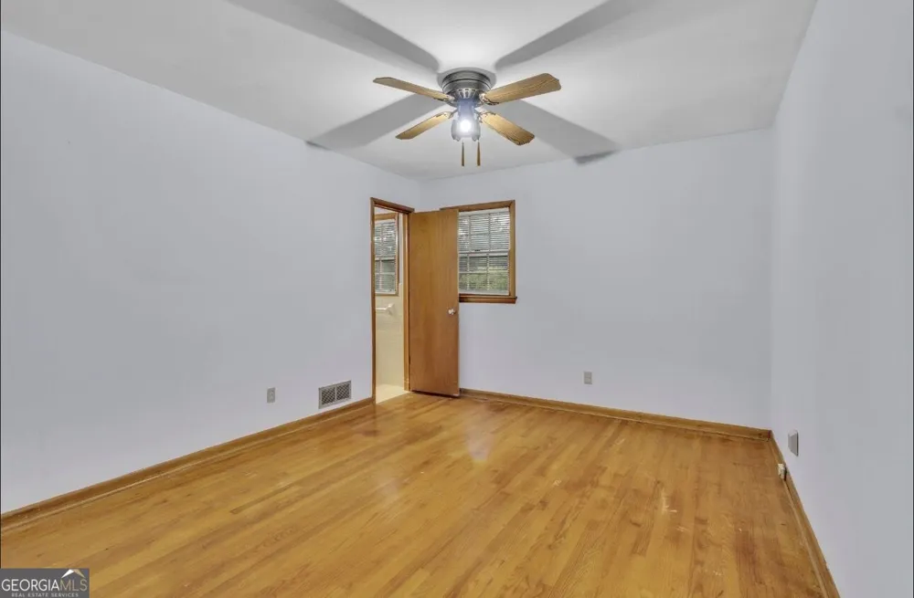 1937 Brannon DR Austell, GA 30106