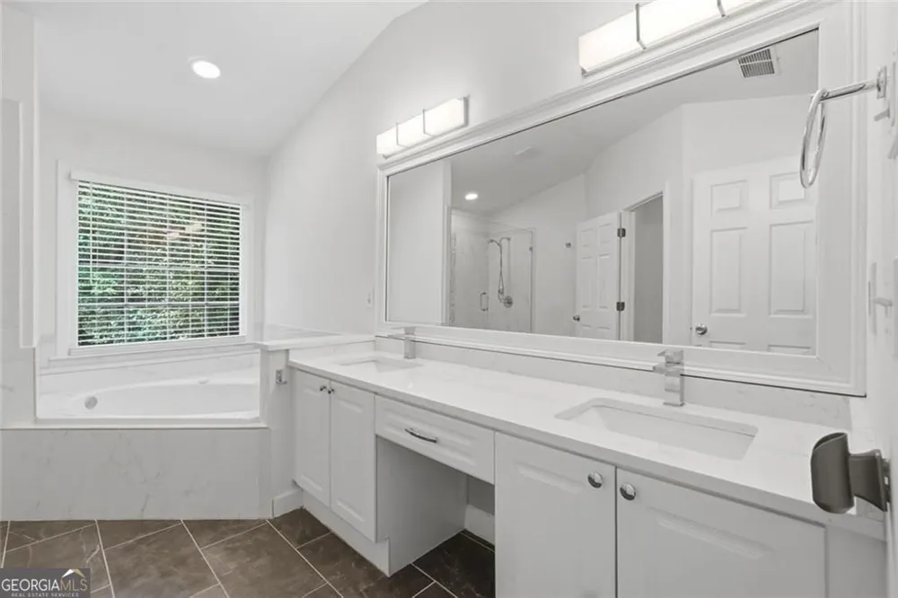 3920 Shiloh Ridge RUN Suwanee, GA 30024