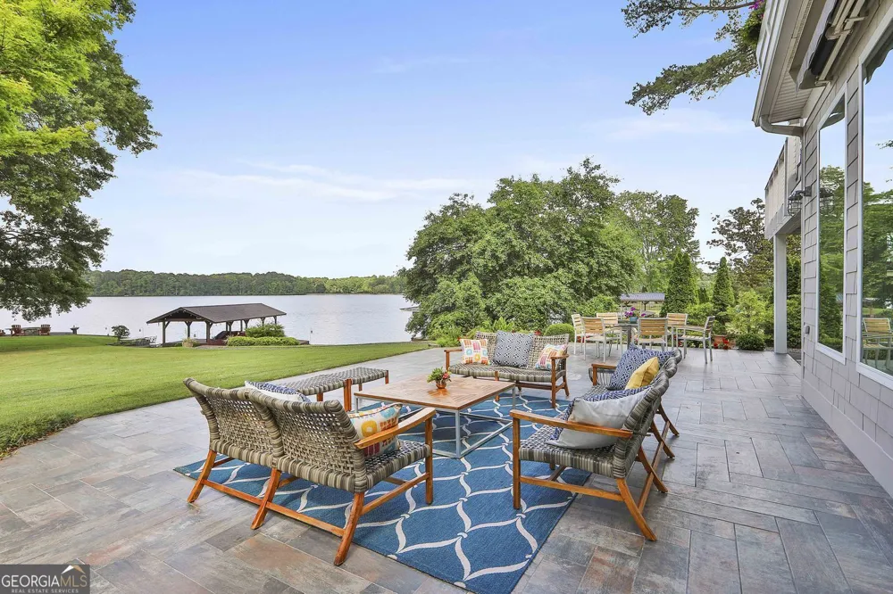 111 Loblolly CIR Peachtree City, GA 30269