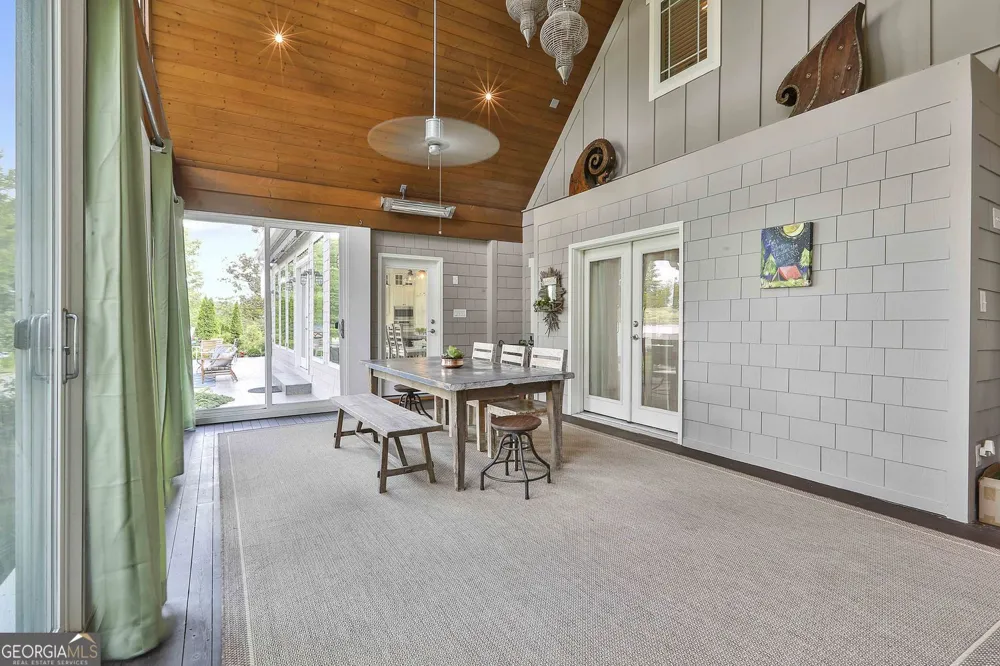 111 Loblolly CIR Peachtree City, GA 30269