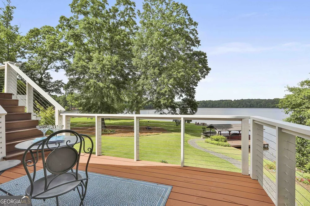 111 Loblolly CIR Peachtree City, GA 30269