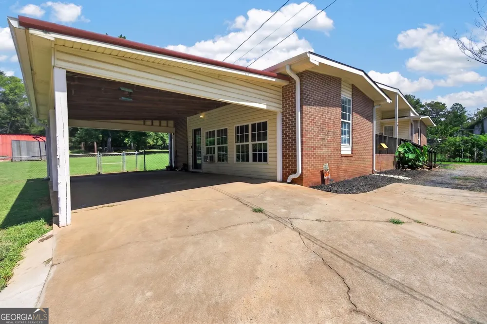 18 Old Potash RD Cedartown, GA 30125