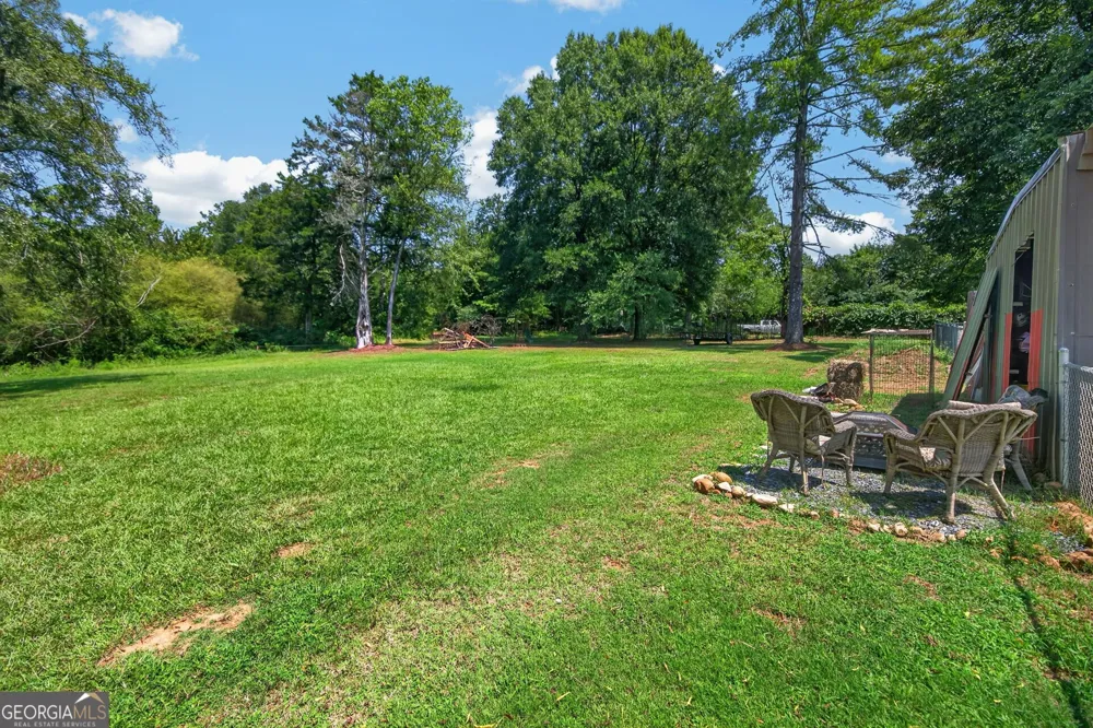 18 Old Potash RD Cedartown, GA 30125
