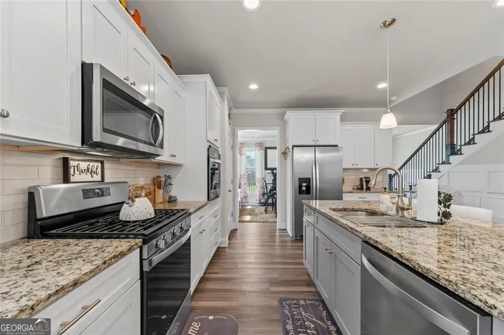 721 Autumn Meadow DR Loganville, GA 30052