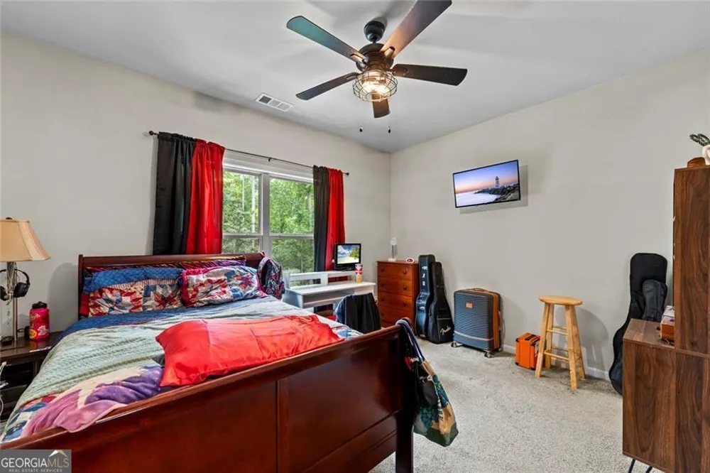 721 Autumn Meadow DR Loganville, GA 30052
