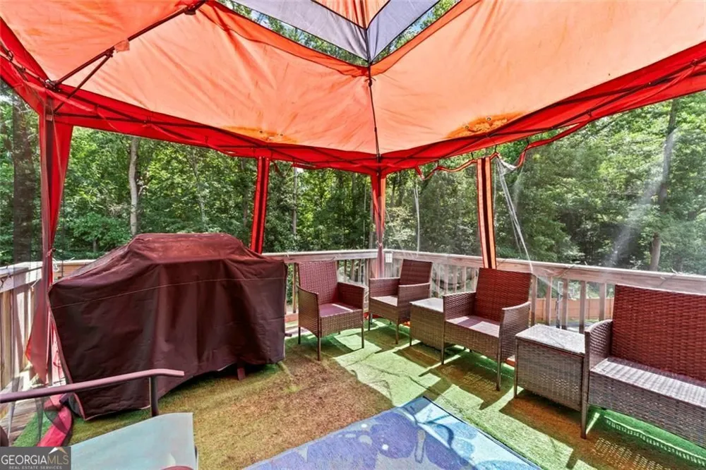 721 Autumn Meadow DR Loganville, GA 30052