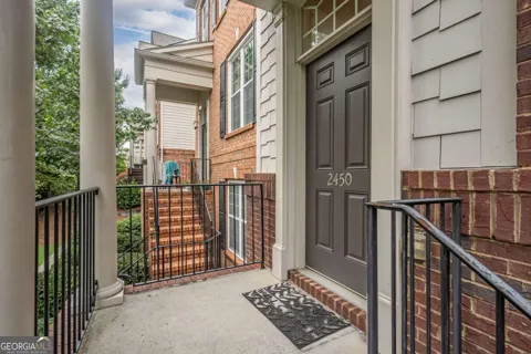 2450 Natoma CT SE