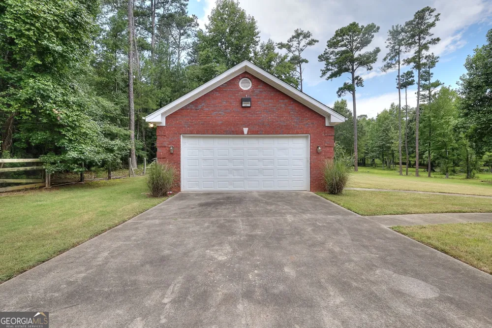 2639 Stanton RD Conyers, GA 30094