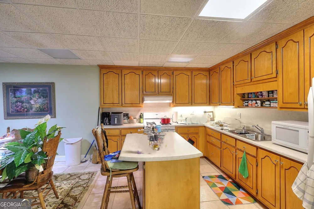 2639 Stanton RD Conyers, GA 30094