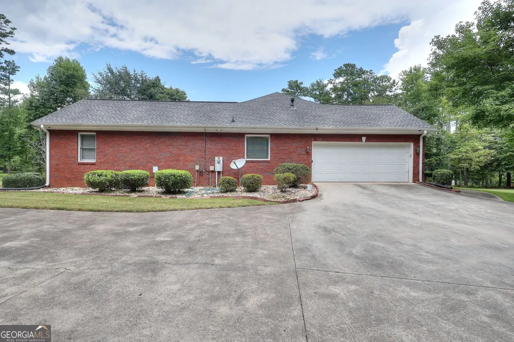 2639 Stanton RD Conyers, GA 30094