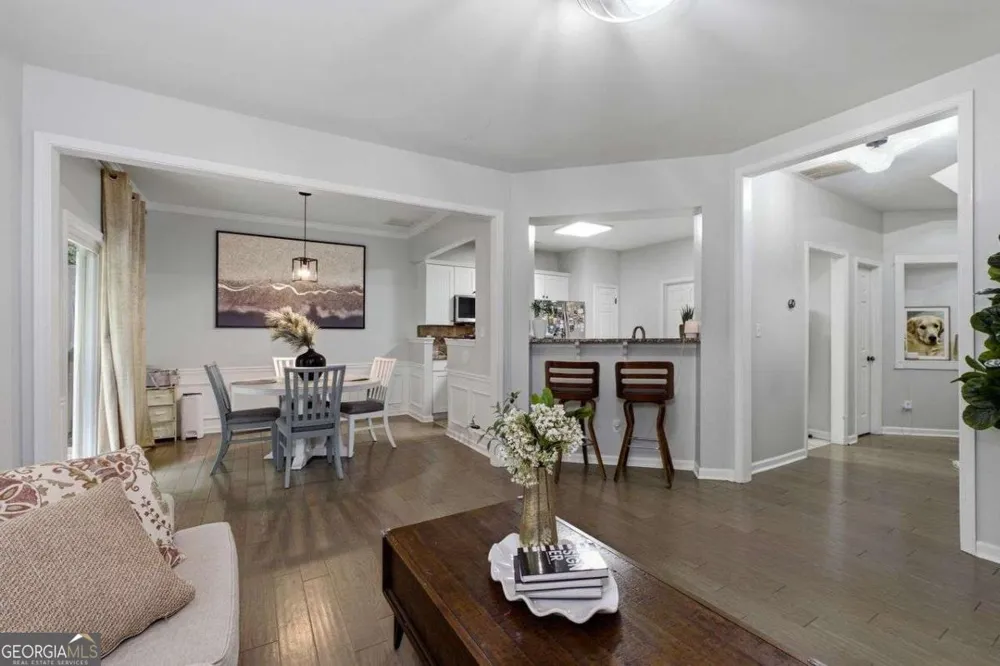 4922 Berkeley Oak CIR Peachtree Corners, GA 30092