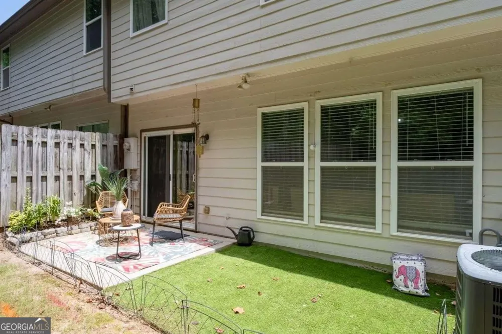 4922 Berkeley Oak CIR Peachtree Corners, GA 30092