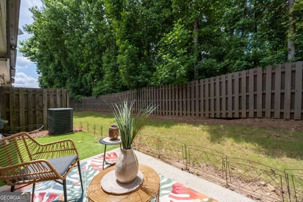 4922 Berkeley Oak CIR Peachtree Corners, GA 30092
