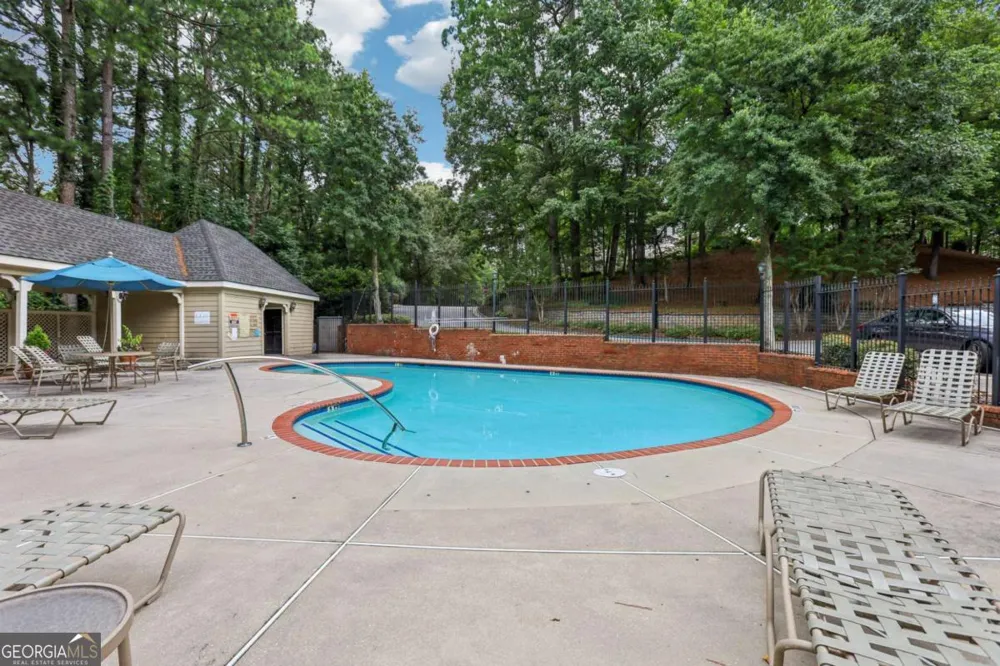 208 Bainbridge DR Sandy Springs, GA 30327