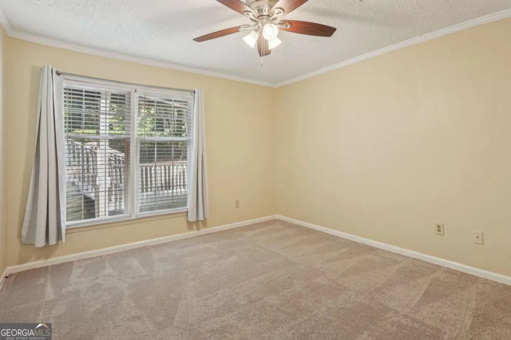 208 Bainbridge DR Sandy Springs, GA 30327