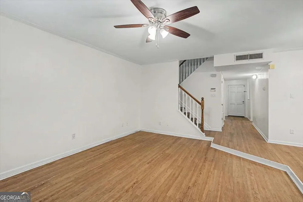 6350 Hawthorne TER Peachtree Corners, GA 30092