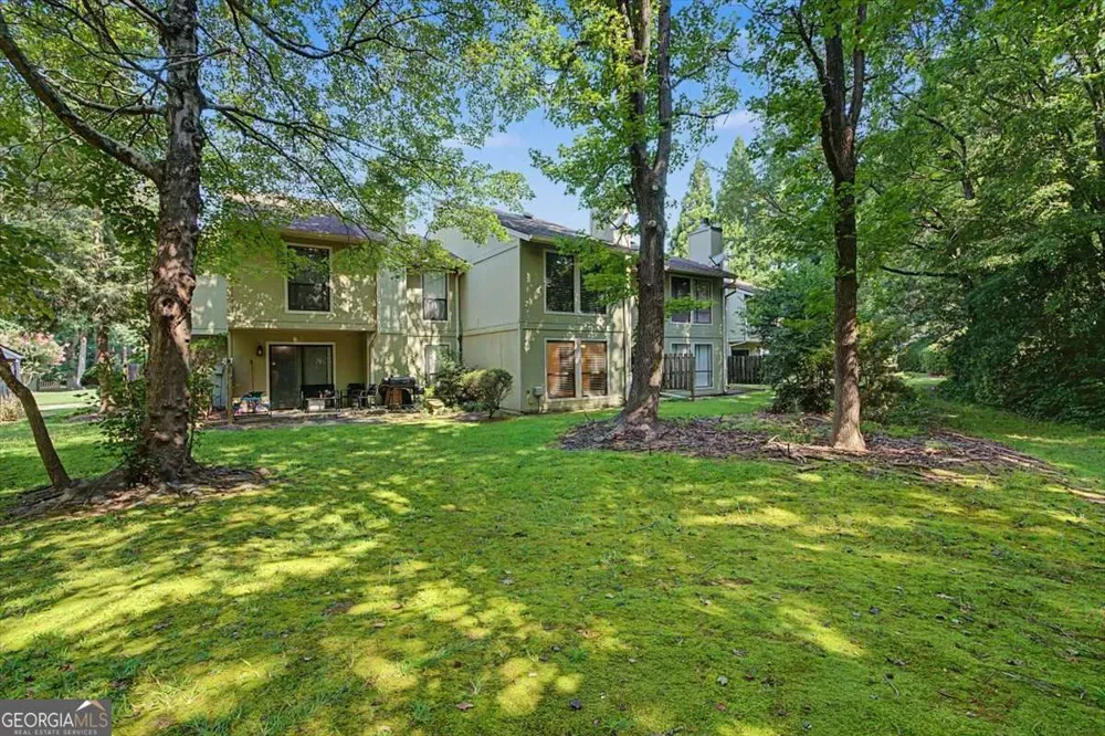6350 Hawthorne TER Peachtree Corners, GA 30092
