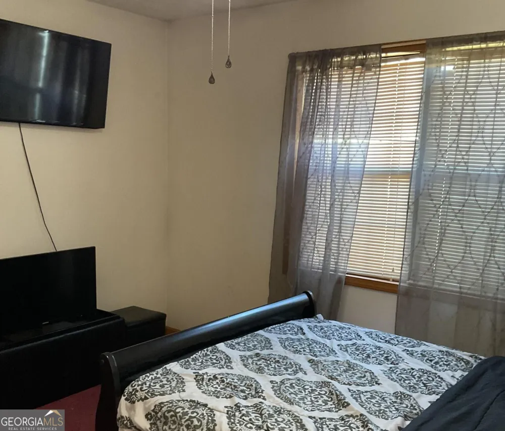 500 Ella DR Griffin, GA 30223