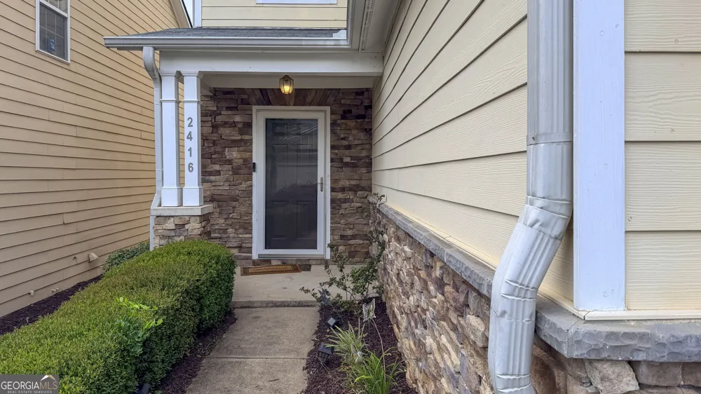 2416 Black Forest DR Conyers, GA 30012