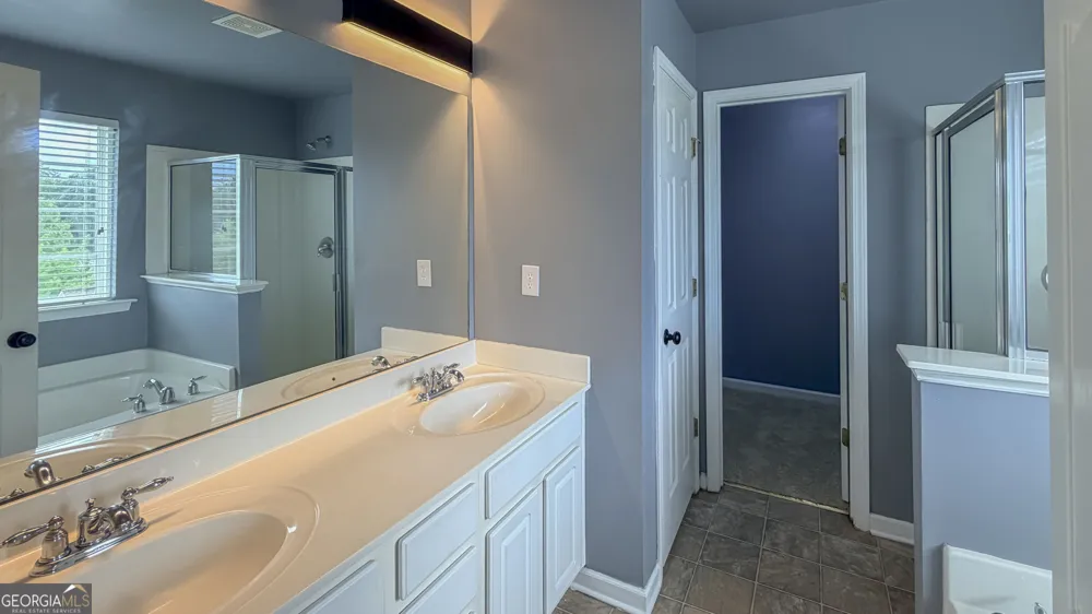 2416 Black Forest DR Conyers, GA 30012