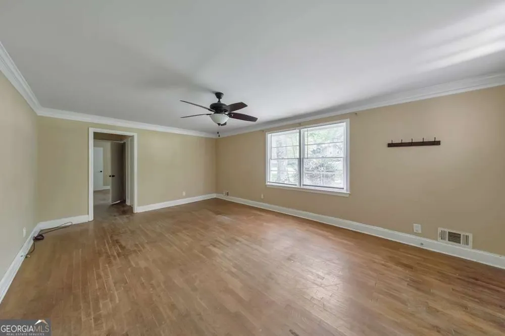 4259 Worth ST NW Acworth, GA 30101