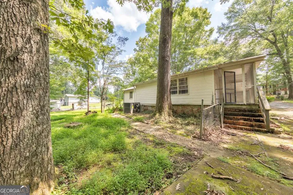 4259 Worth ST NW Acworth, GA 30101