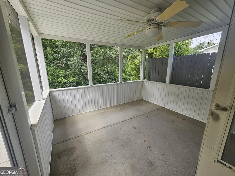 235 Monmouth DR Fayetteville, GA 30214
