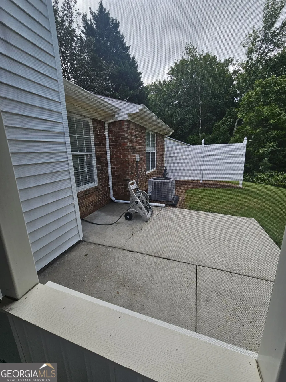 235 Monmouth DR Fayetteville, GA 30214