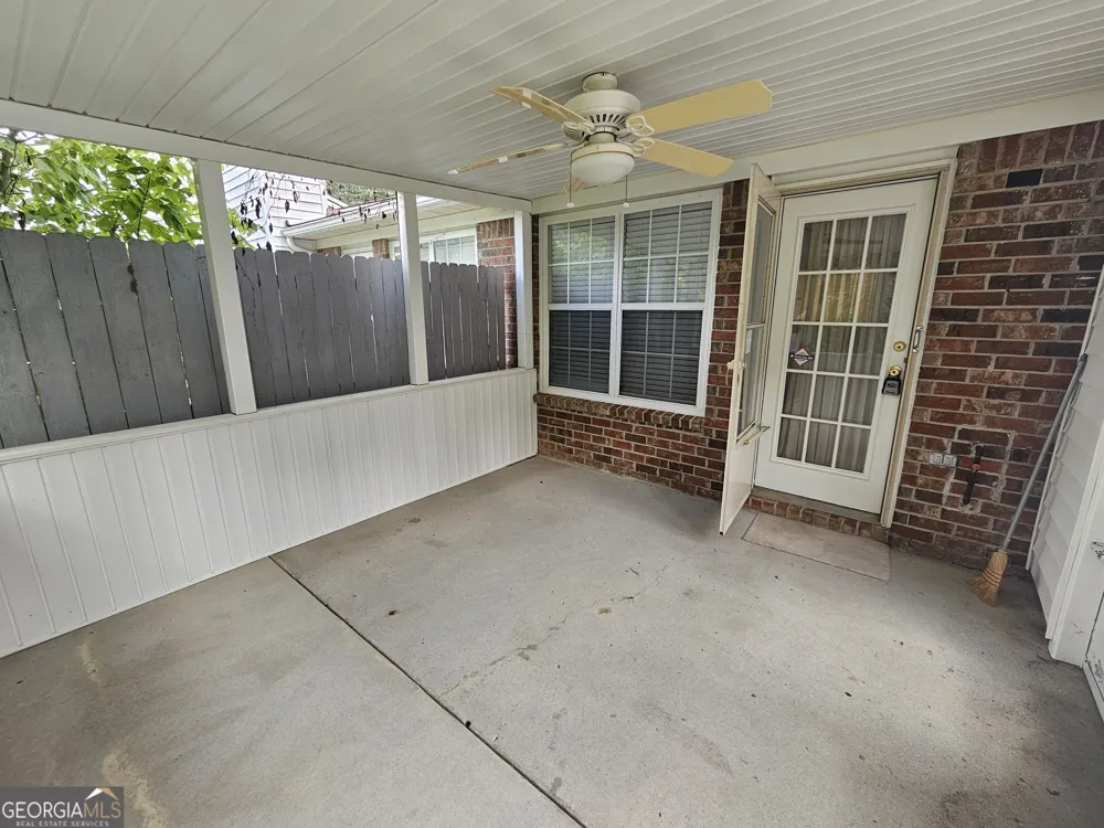235 Monmouth DR Fayetteville, GA 30214
