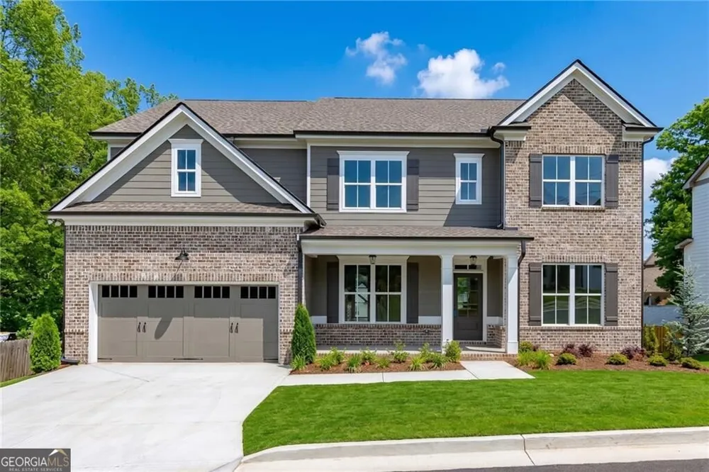 175 Swimming Pool RD Buford, GA 30518